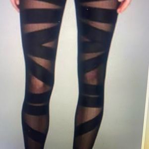 Wunder Under HR Tight Tech, mesh panels in front